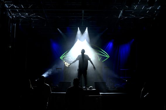 Flexfab & Ziller Bas_07_Martial Racine