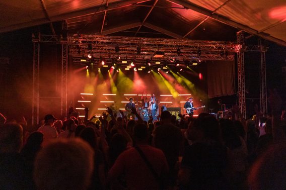 TroubleAPegasus_StephWenker-29