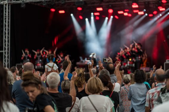 TroubleAPhaneedePool_StephWenker-11