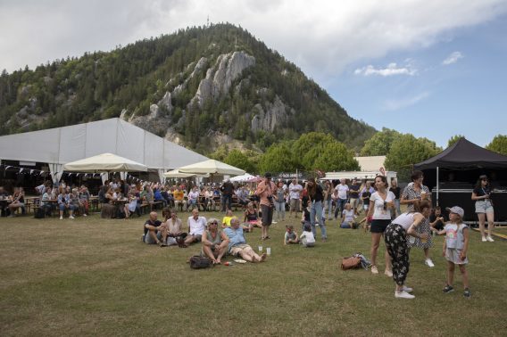 ambiance @joshua richter (3)