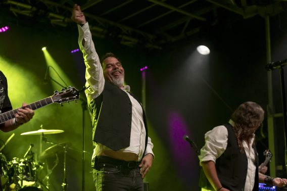 les waiters @joshua richter